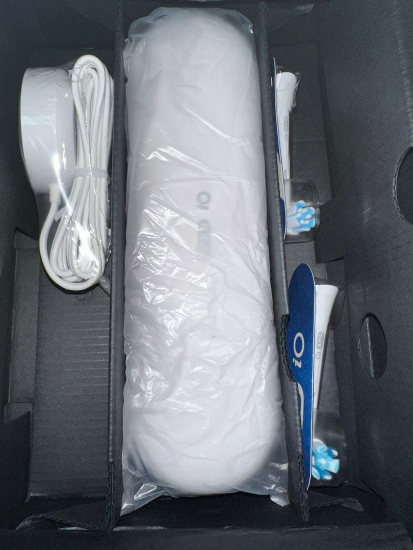 Oral-B iOシリーズ9 ホワイトアラバスター