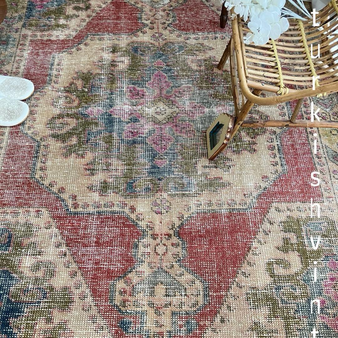 貴重✳︎アヴァノス　落ち着きシャビーレッド　キャラメル　トルコヴィンテージラグ