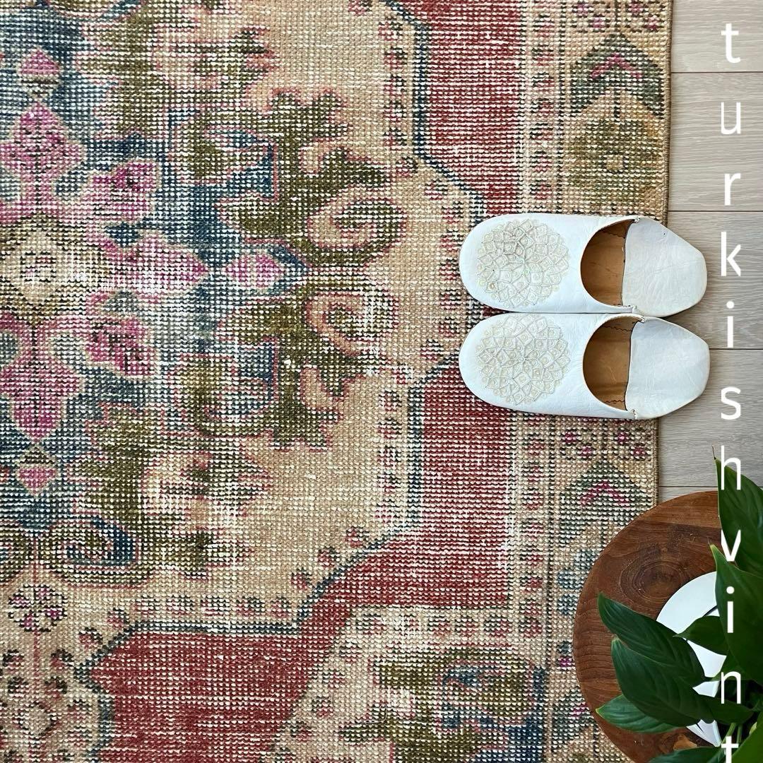 貴重✳︎アヴァノス　落ち着きシャビーレッド　キャラメル　トルコヴィンテージラグ