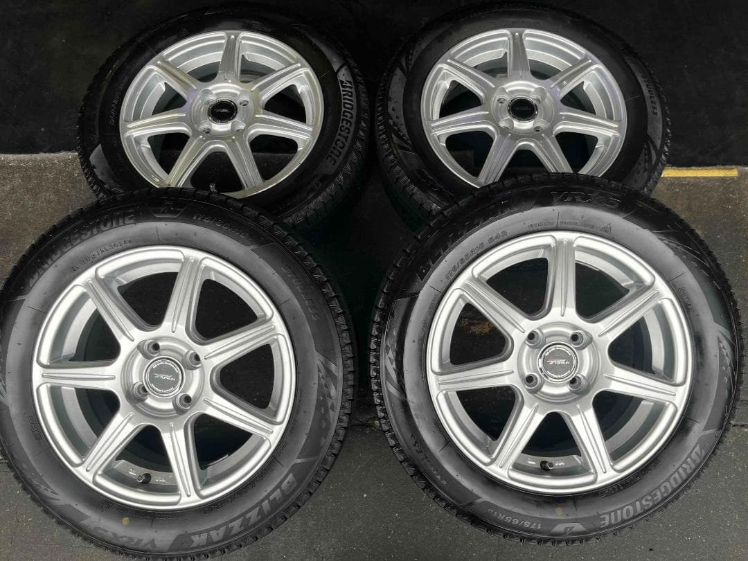 スタッドレス アクア ヴィッツ フィット TOPRUN 175/65R15