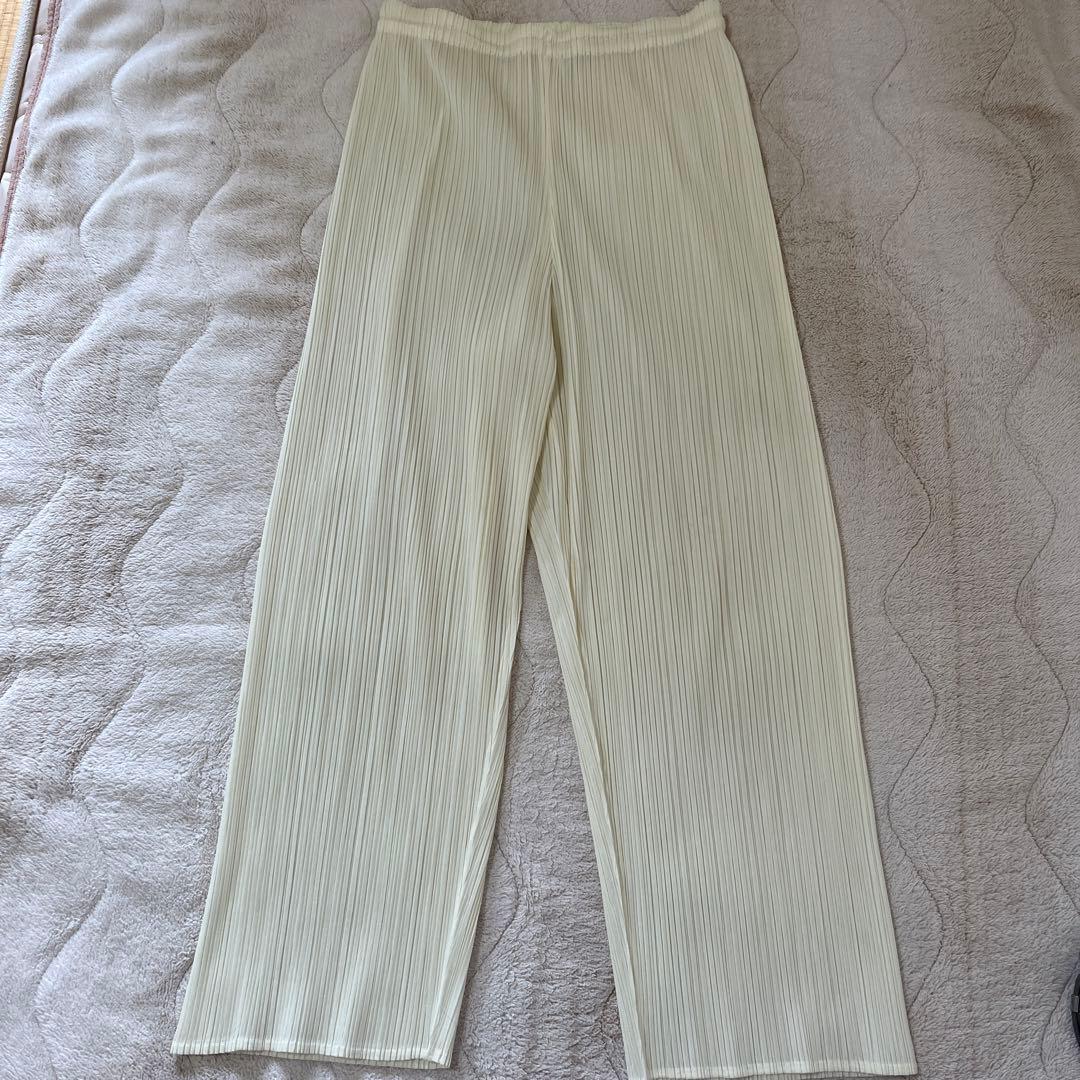 パンツ ISSAY MIYAKE pleats please