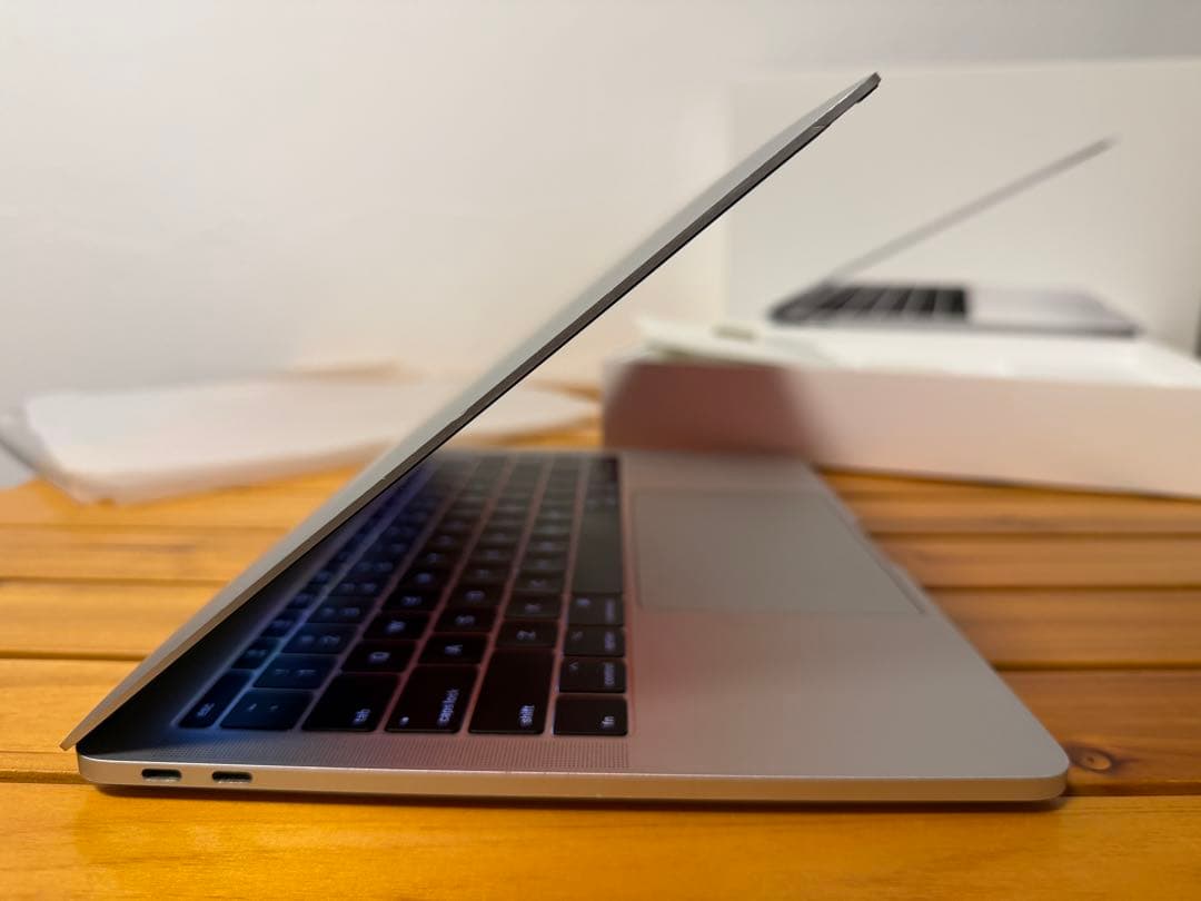 MacBook Pro 2017 13インチ ＊78