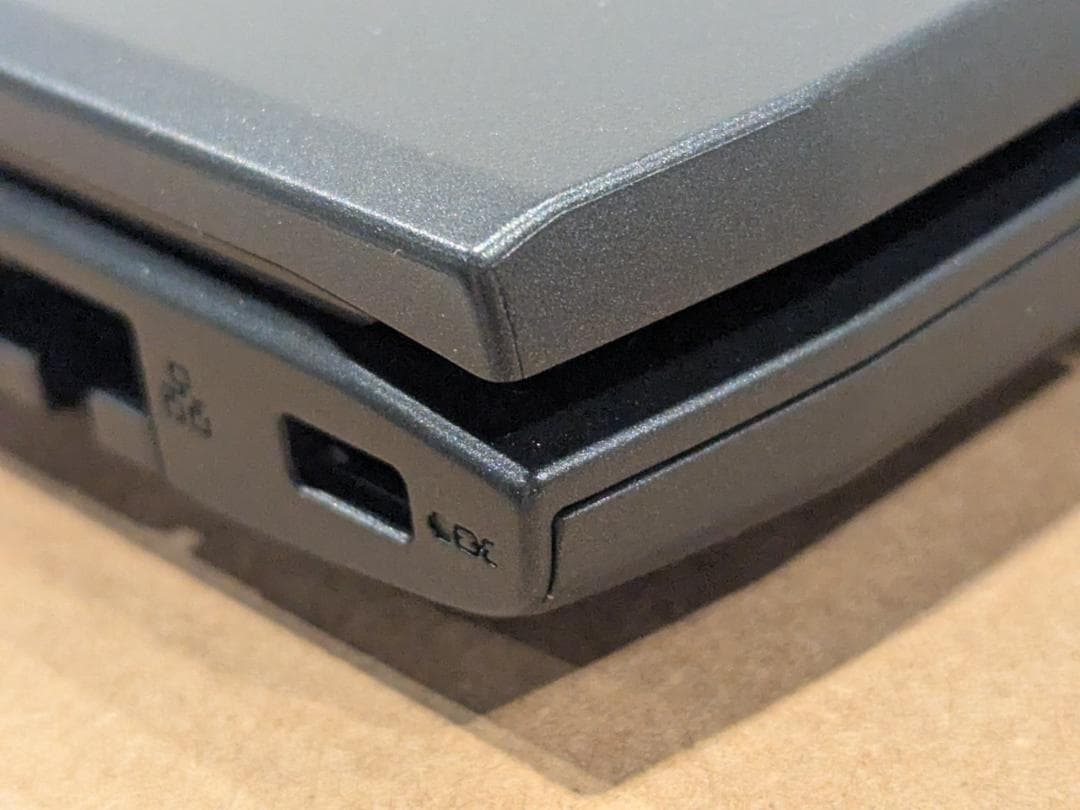 2025年購入 保証期間内 一月のみ使用 i5 16GB 512MBノート PC