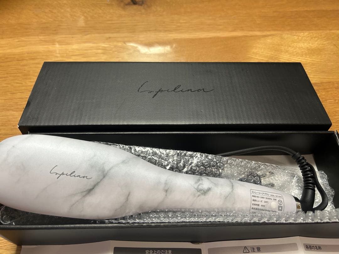 Lapelina ストレートヘアブラシ