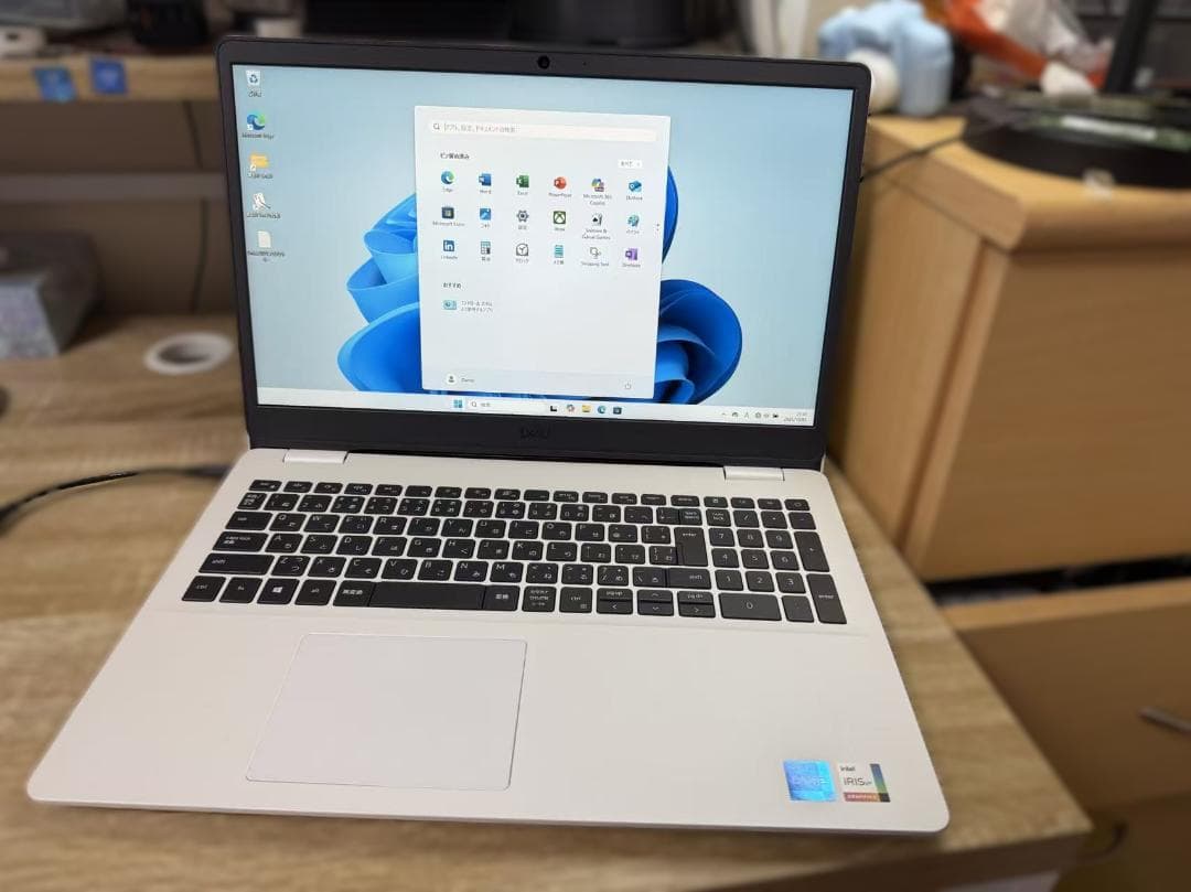 未使用品近い DELL Inspiron 3501 第11世代 Office付