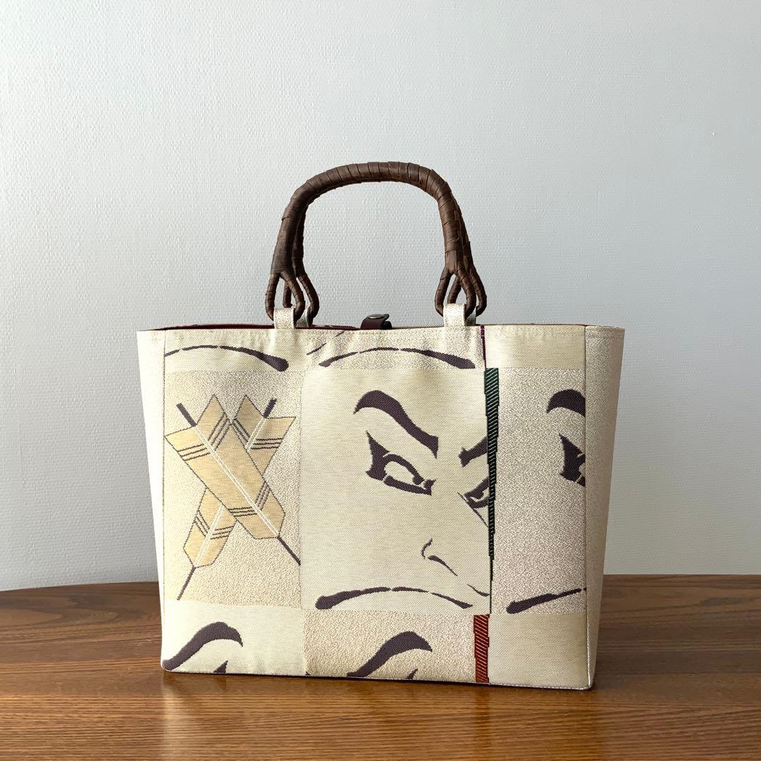 男前な歌舞伎柄の帯　リメイク　胡桃皮ハンドルバッグ　通しマチタイプ