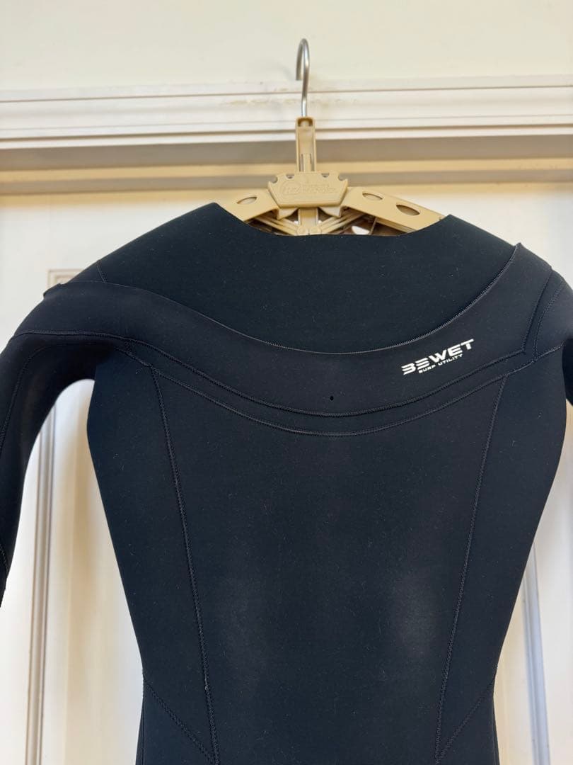 BE WET ［ビーウェット］フルスーツ TORNADO