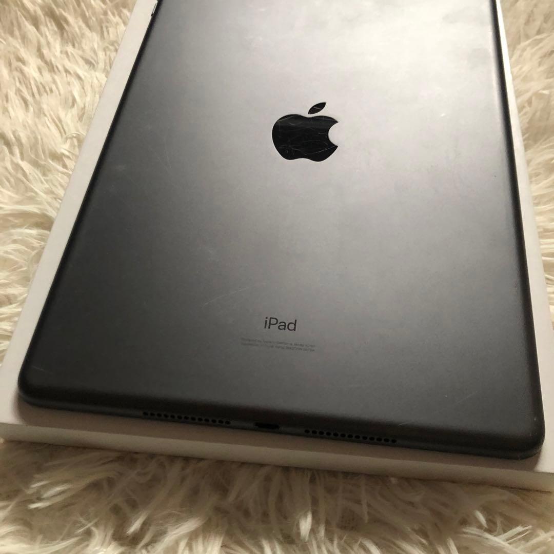 【値下げ不可】iPad 第7世代 32GB 【すぐ発送】