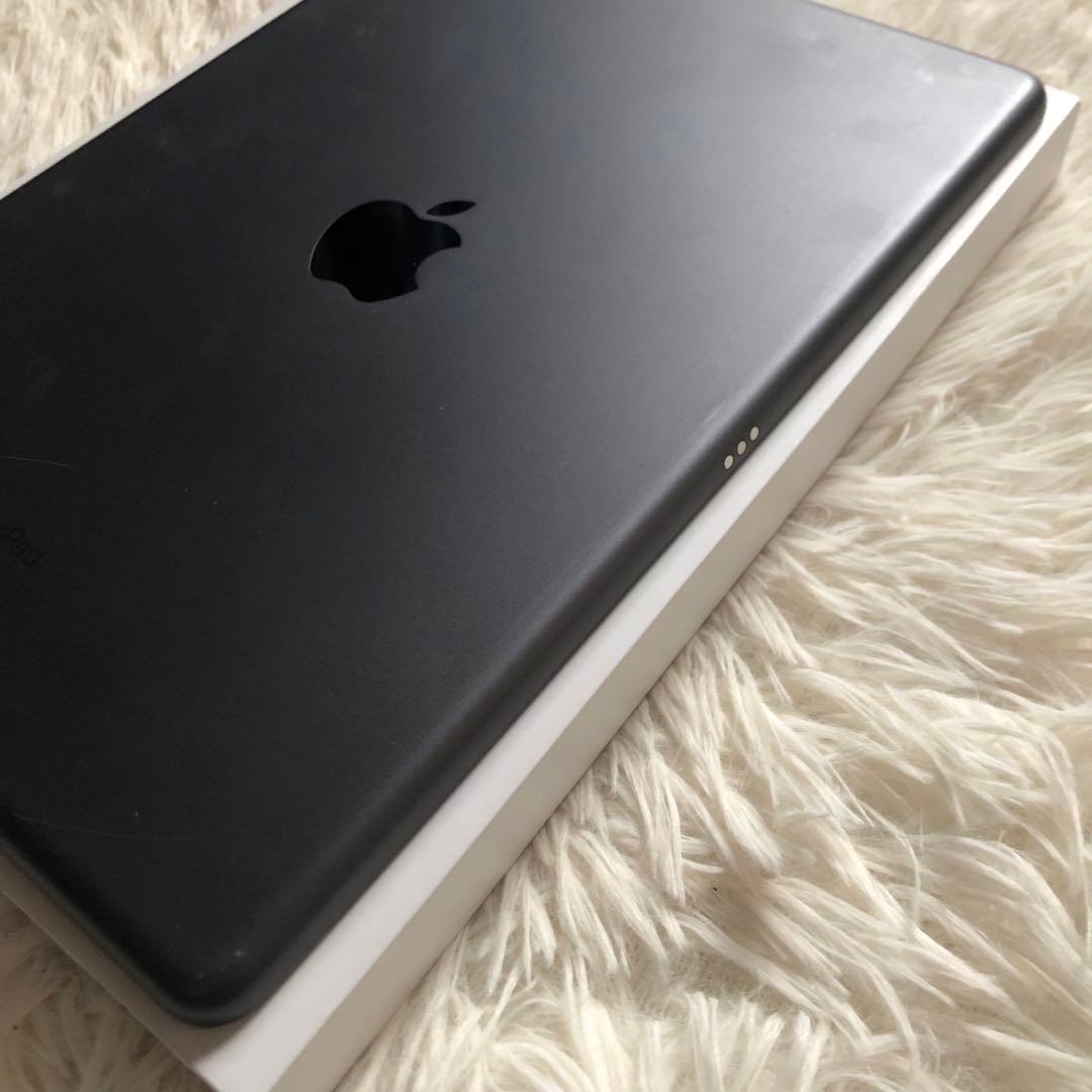 【値下げ不可】iPad 第7世代 32GB 【すぐ発送】