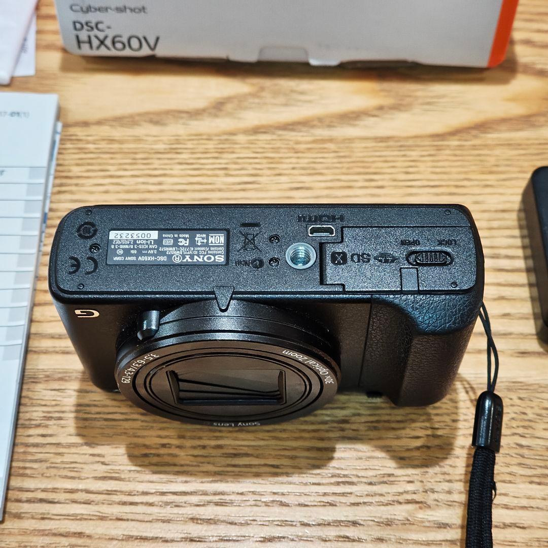 デジタルカメラ Sony Cyber-shot DSC-HX60V