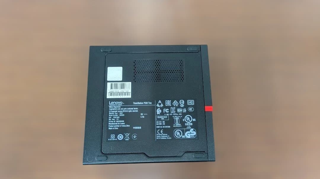 ミニPC Lenovo ThinkStation P330 Tiny