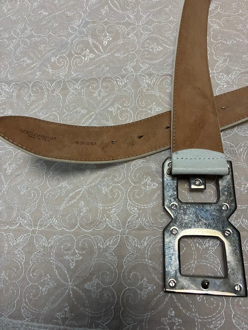 Dolce & Gabbana ホワイトレザーベルト 80cm