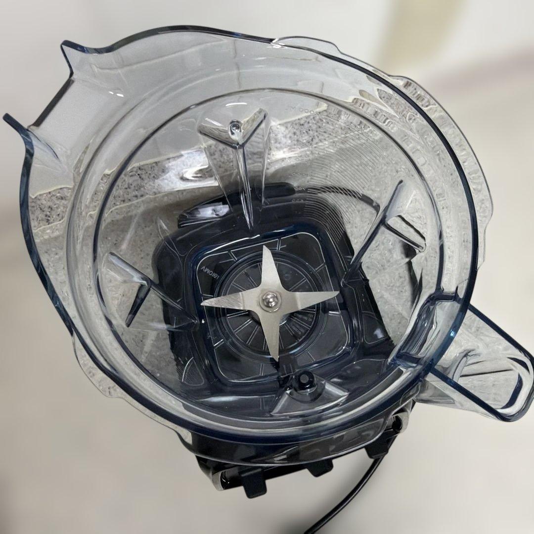 Vitamix V1200i ブレンダー 2リットル ブラック