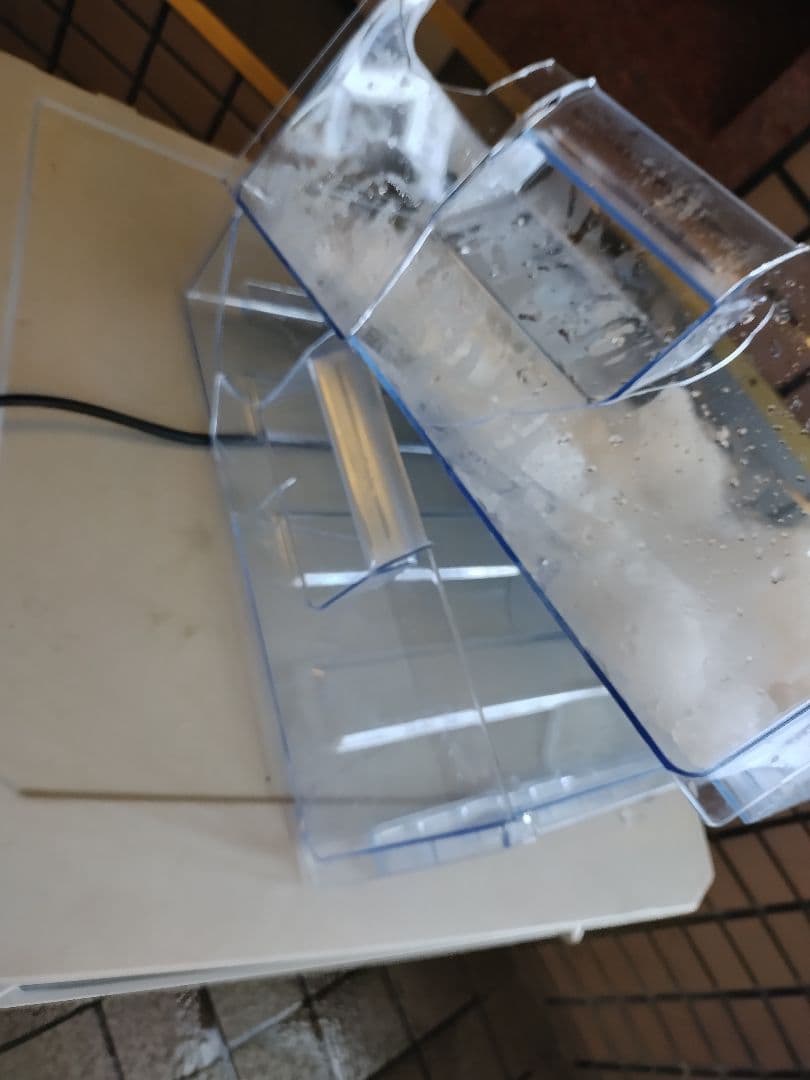 アイリスオーヤマ 前開き冷凍庫 KUSD-9B/85L 2020年