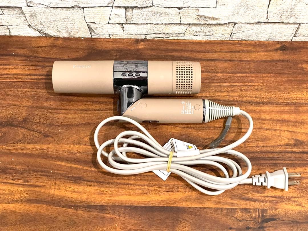 182新型 絹女 KINUJO ドライヤー 動作確認済み