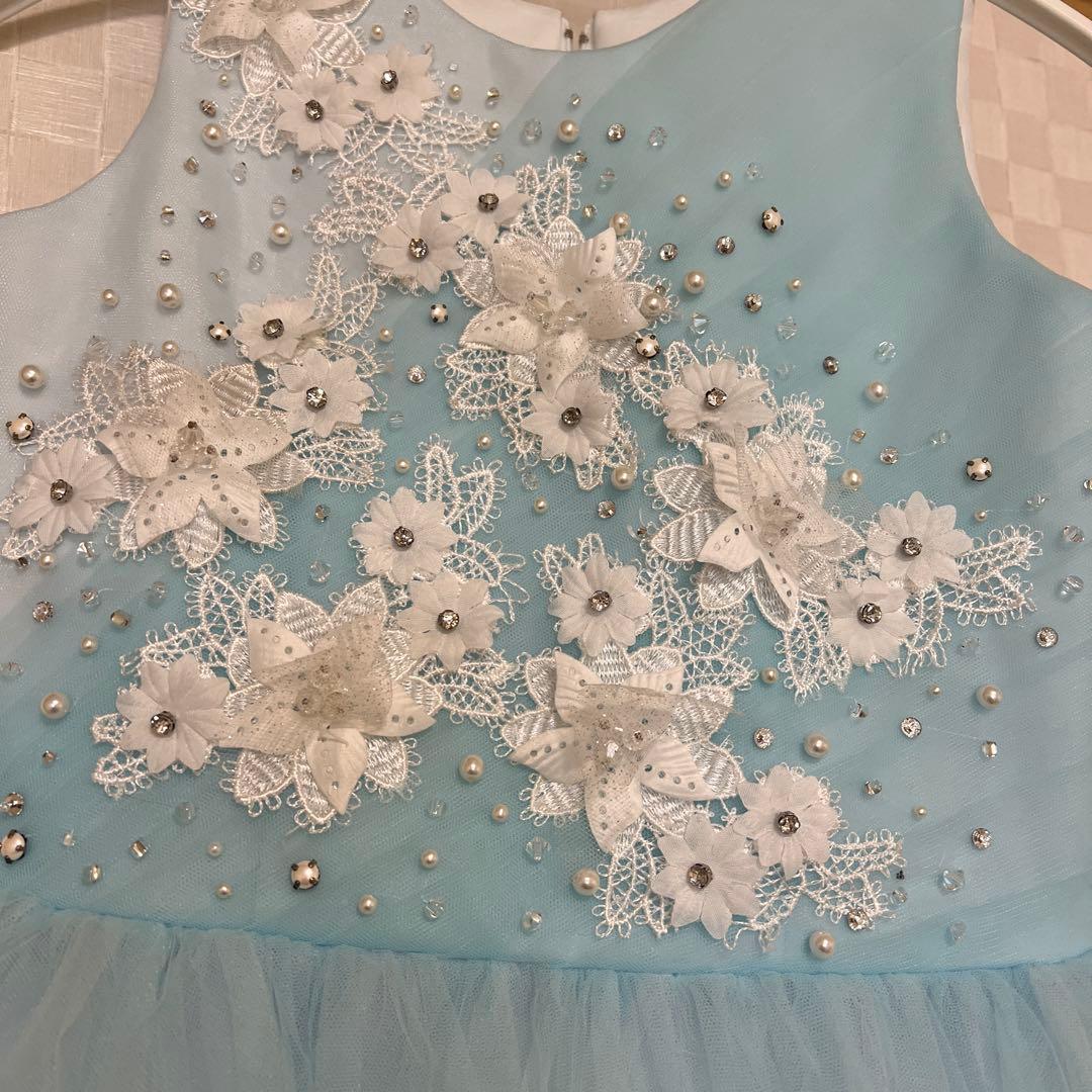 DRESCCO ライトブルー刺繍ロングドレス　130