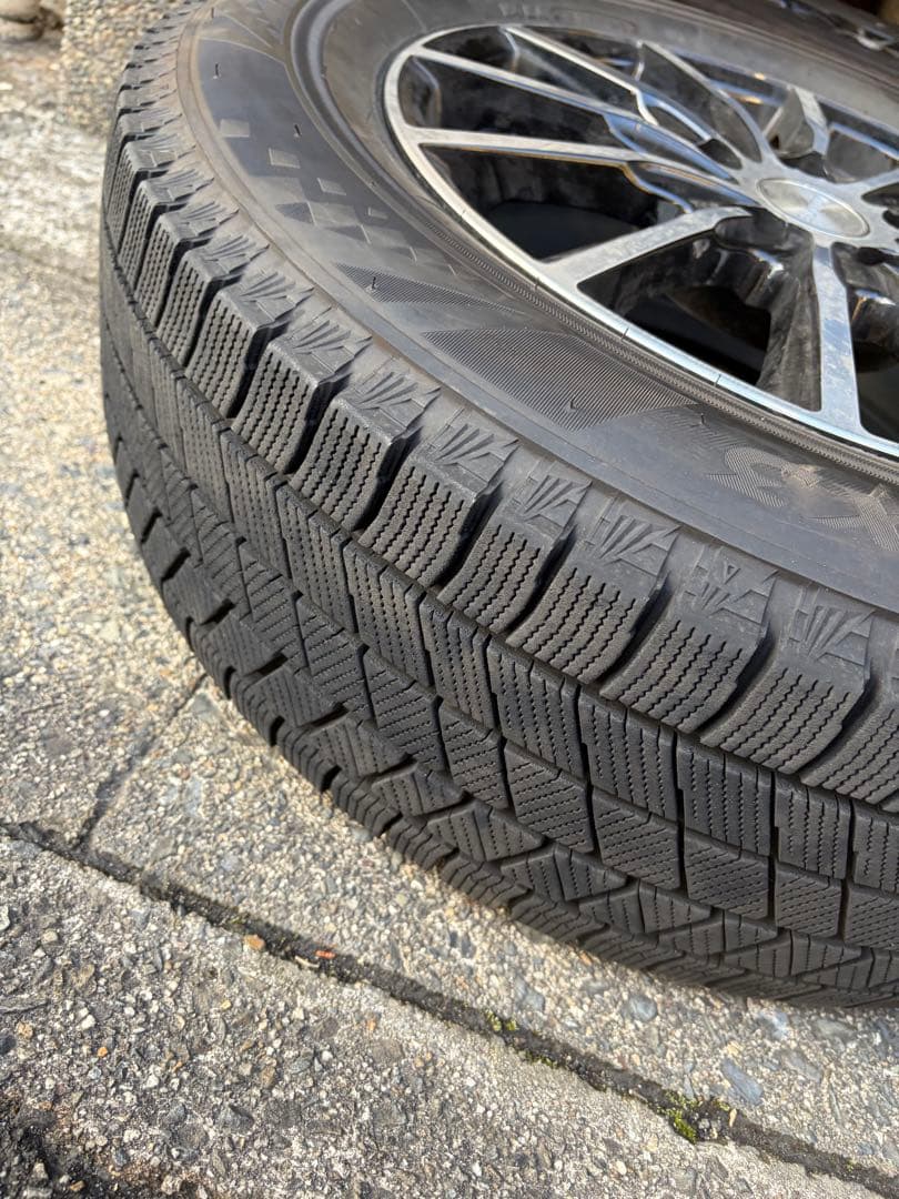 2024年製ブリザックスタッドレスタイヤ4本セットBALMINUM ホイール