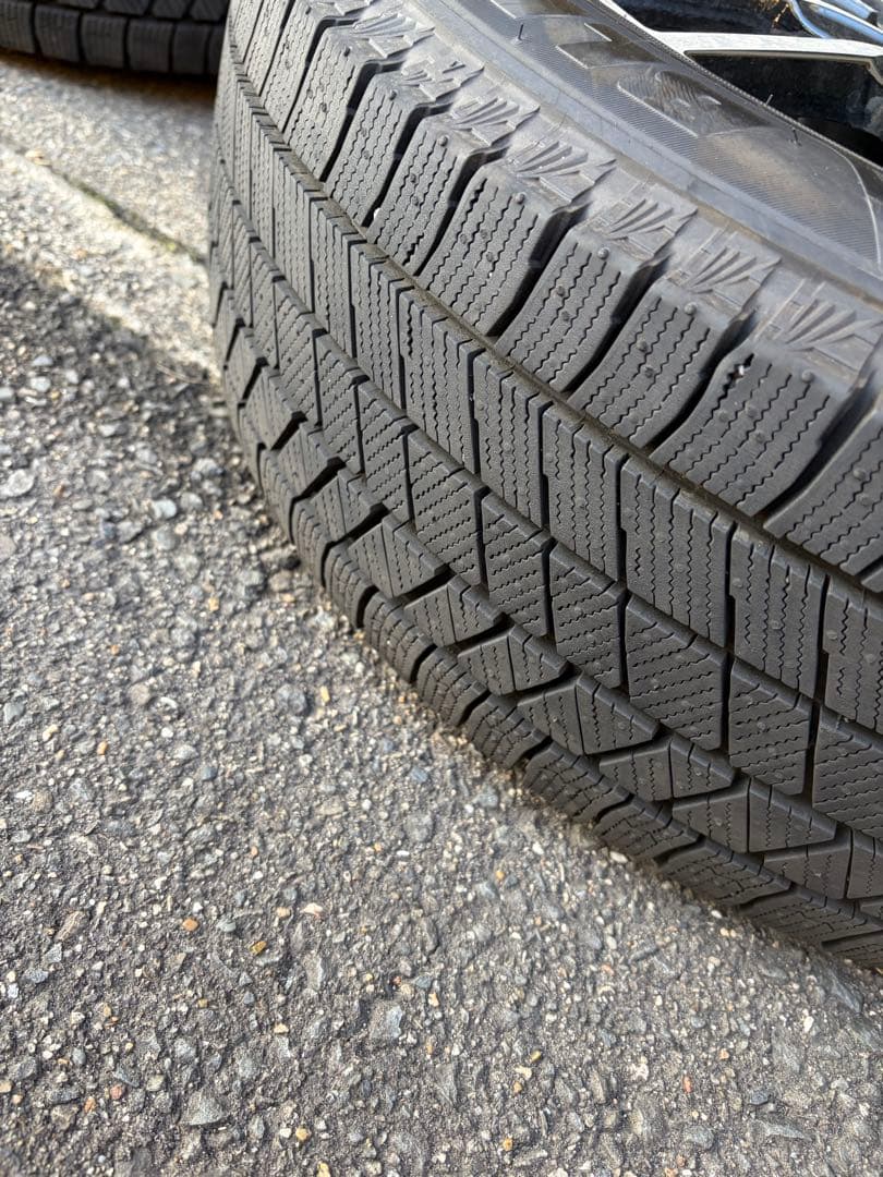 2024年製ブリザックスタッドレスタイヤ4本セットBALMINUM ホイール