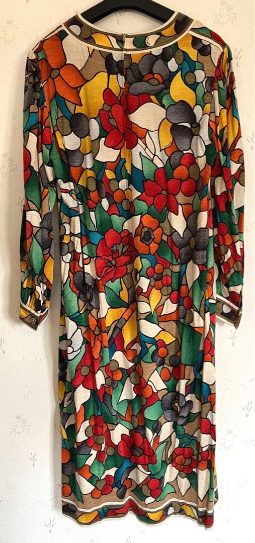 レオナール シルク ウールワンピース 金ボタン