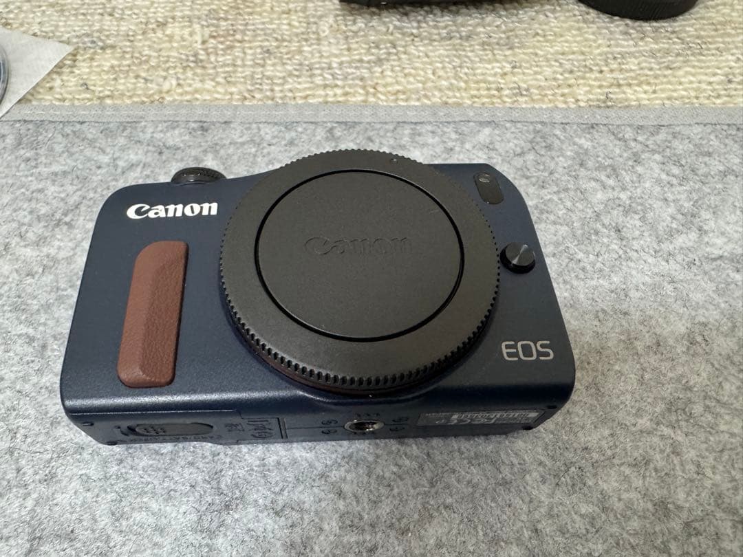 Canon EOSM ダブルレンズセット&望遠おまけ