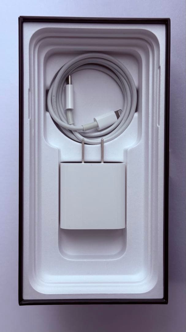 Apple iPhone 11 Pro Maxミッドナイトグリーン 本体