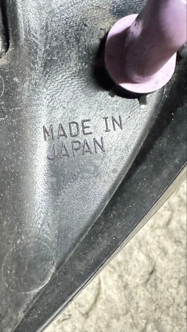 トヨタアクアNHP10中期左右テールランプ