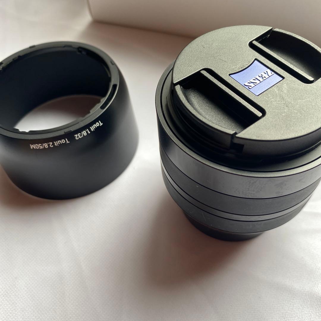 ZEISS / Touit 32mm F1.8 / Xマウント