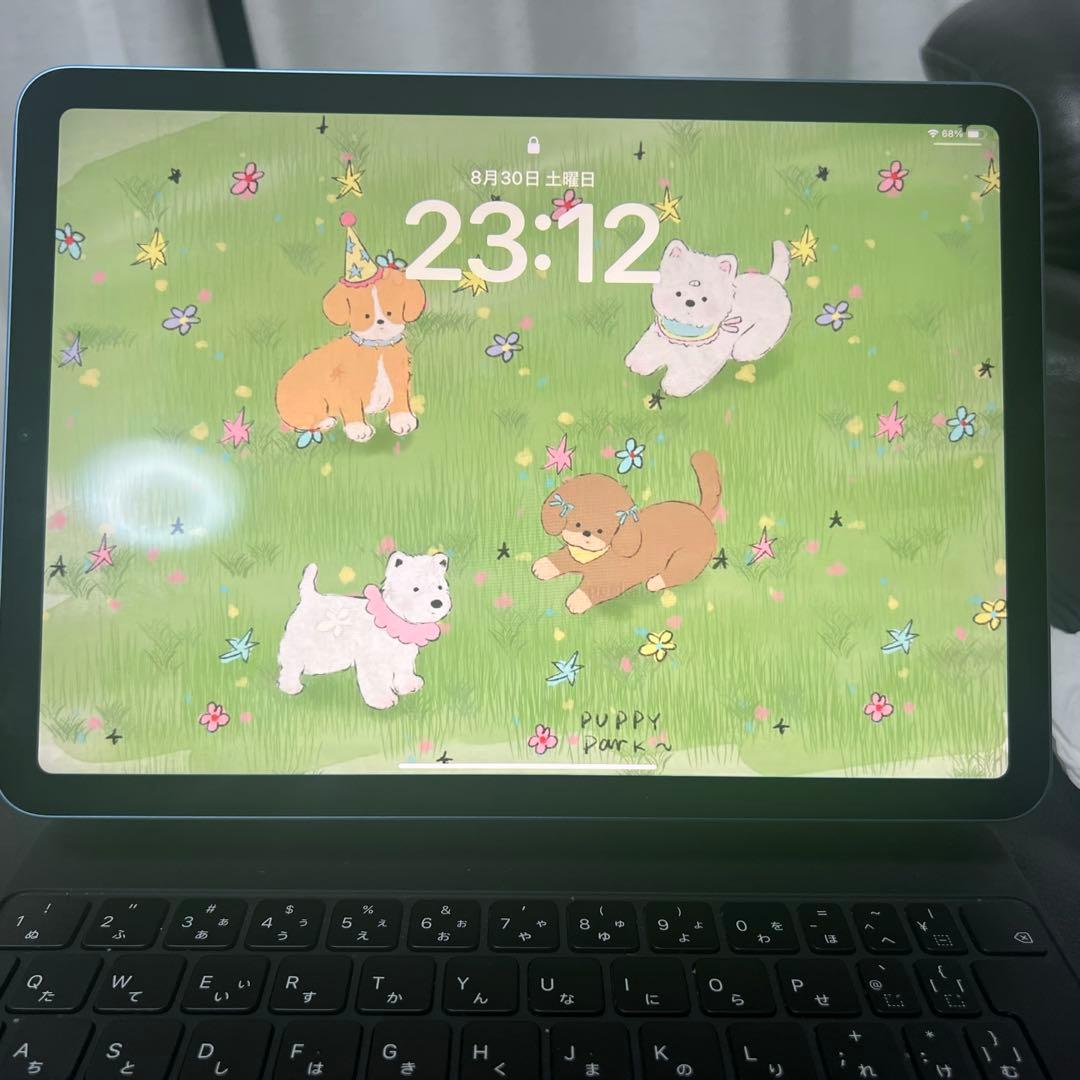 iPad Air第5世代256GB Wi-Fiモデル本物キーボードセット