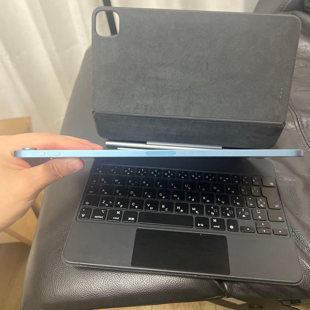 iPad Air第5世代256GB Wi-Fiモデル本物キーボードセット