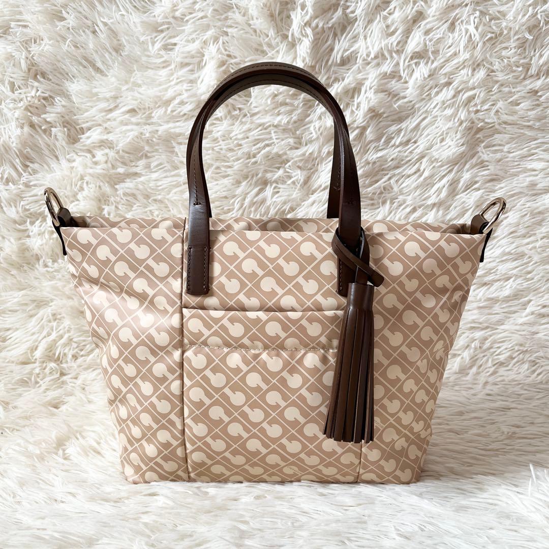 新品未使用✨GHERARDINIゲラルディーニ　ソフティ　トートバッグ　総柄