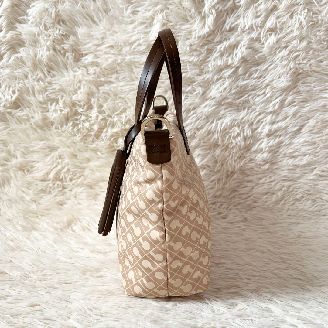 新品未使用✨GHERARDINIゲラルディーニ　ソフティ　トートバッグ　総柄