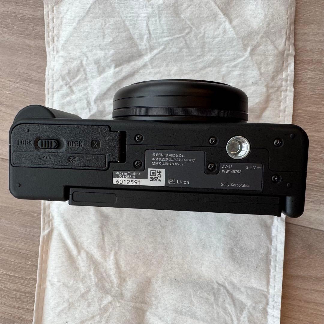 デジタルカメラ SONY VLOGCAM ZV-1F black