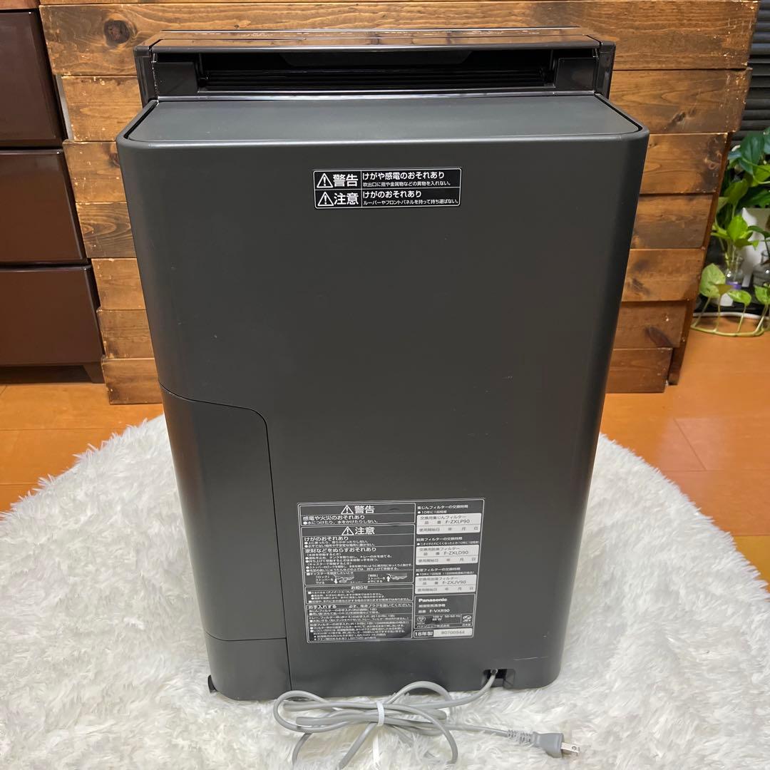 【美品/40畳対応】Panasonic 加湿空気清浄機 F-VXR90 ブラック