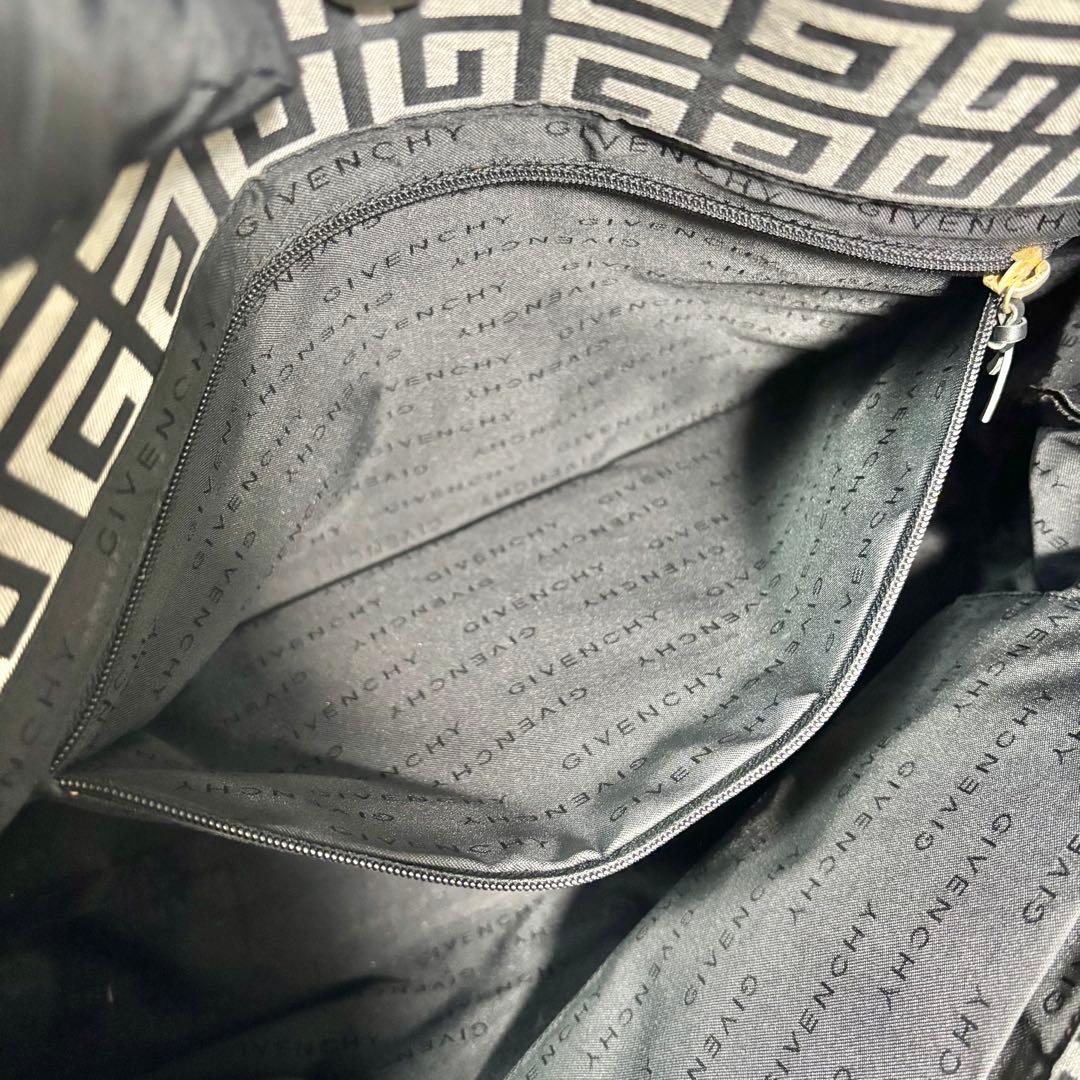 ジバンシー A4 トートバッグ 4g 白 金 金具 キャンバス 総柄 レザー