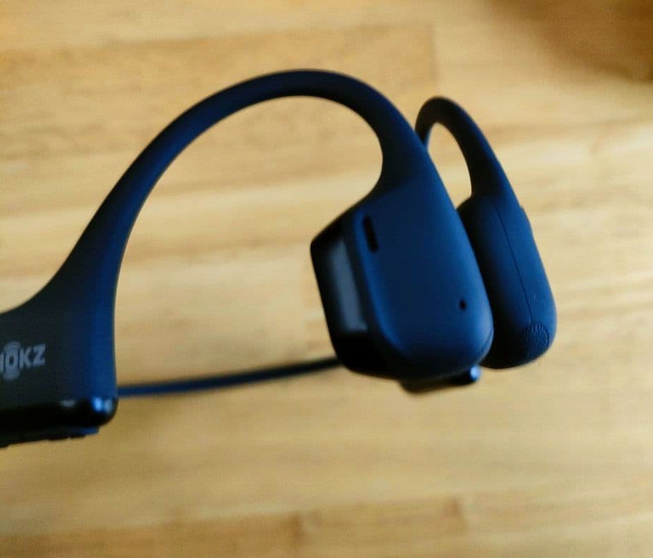 さしみ　shokz OPENRUN PRO2 ハードケース付き