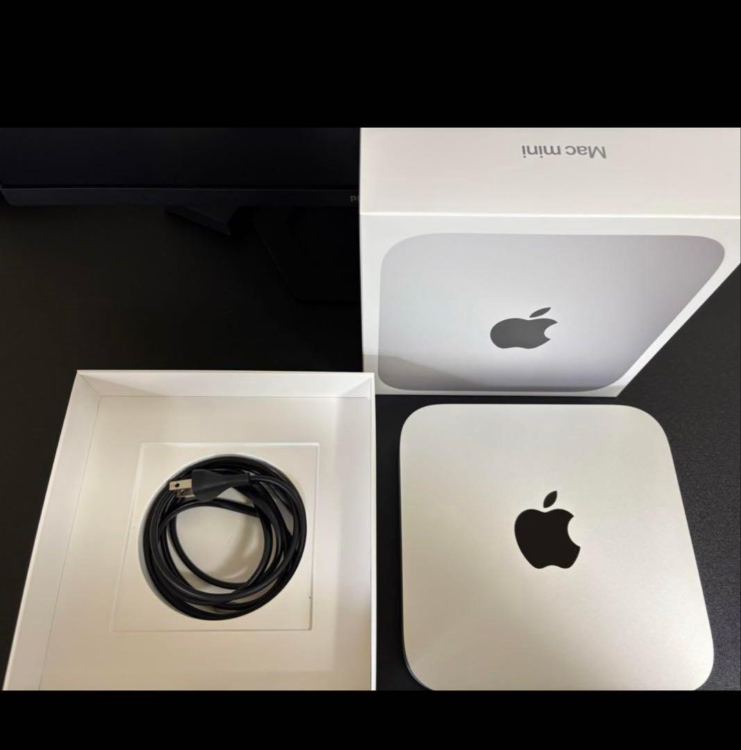 Mac mini M2（16GB 256GB）とMagic Keyboard