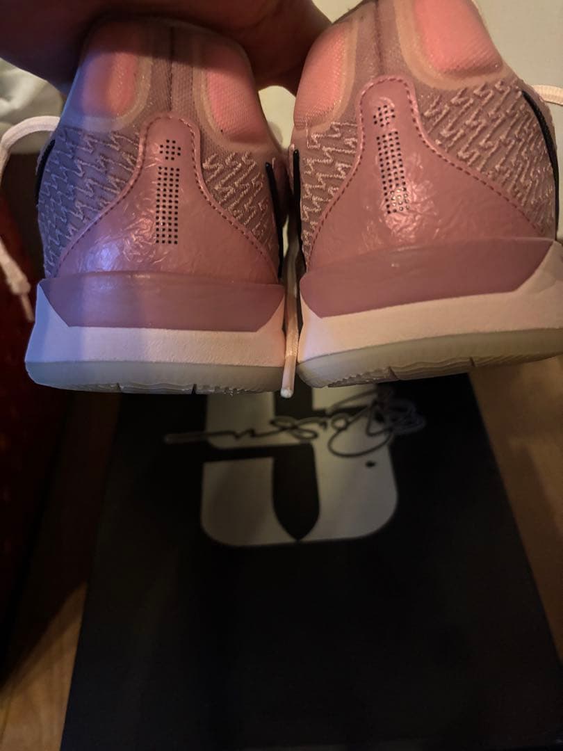 ナイキ　サブリナ　2 バッシュ