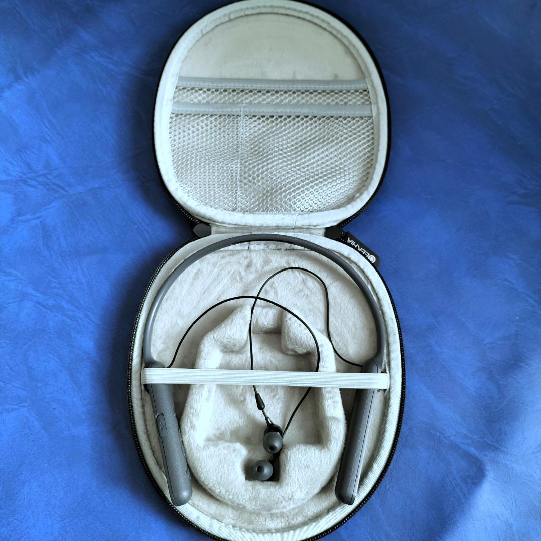 【ケース付き】SONY Bluetooth WI-C400ワイヤレスヘッドセット