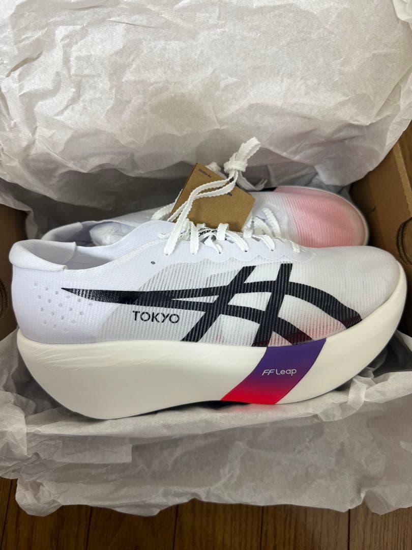 アシックス　メタスピードレイ26センチ