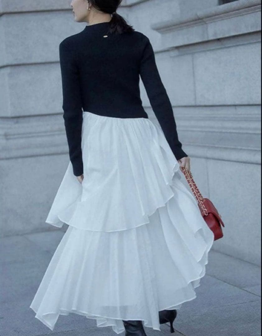 ánuans イレギュラーヘムドッキングニットワンピース XS