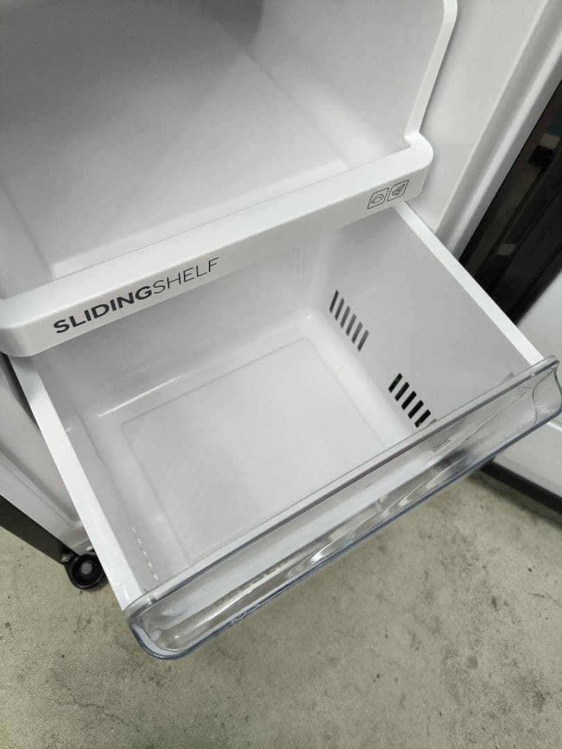 2023年製　Haierスリム冷蔵庫 (フリーモ) 208L JR-SX21A
