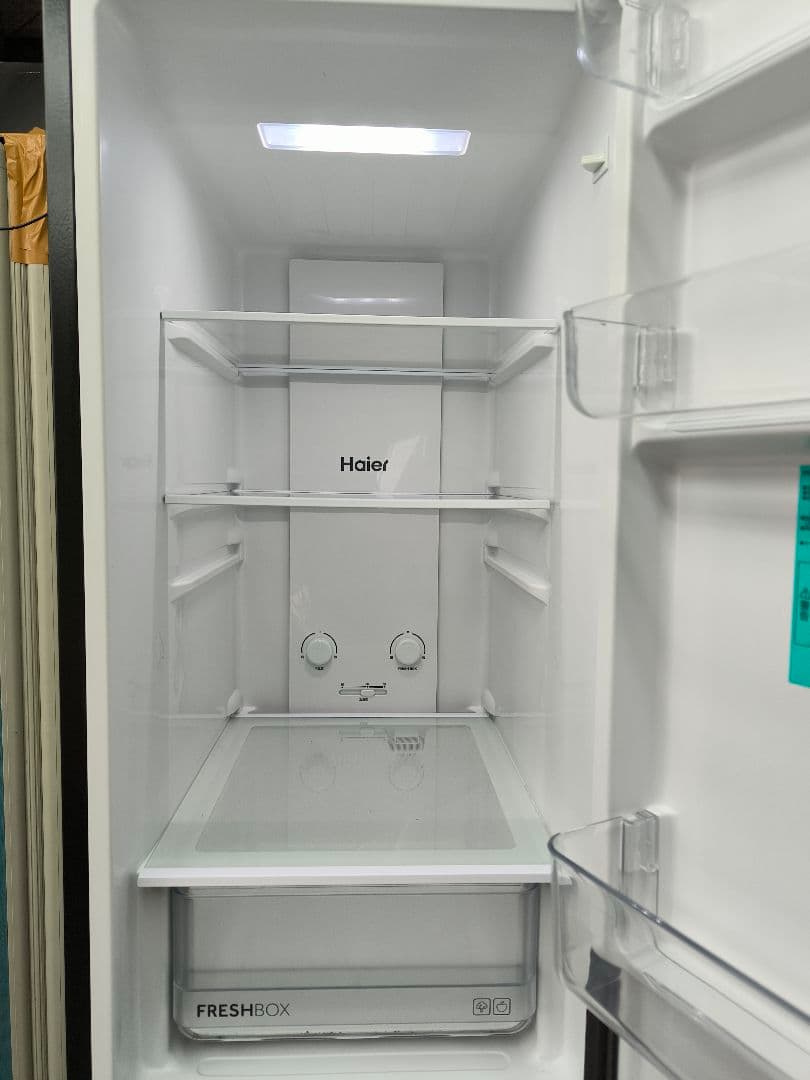 2023年製　Haierスリム冷蔵庫 (フリーモ) 208L JR-SX21A
