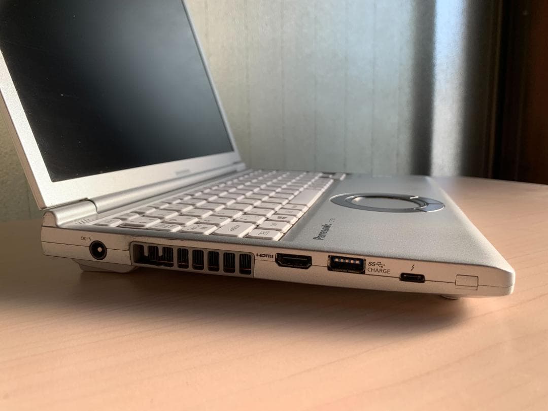 7890時間！PanasonicCF-SV9RDLVS i5/8GB/256GB
