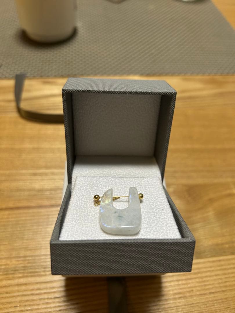 monaka jewelry モナカジュエリー　K18 ロックピアス