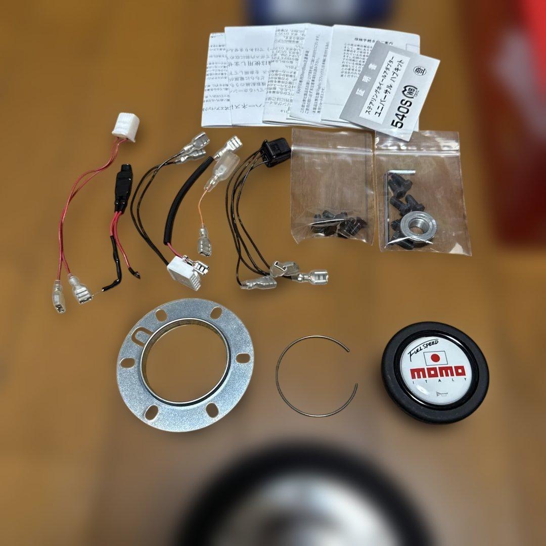 MOMO Full Speed 328φ + ボス 540S + ホーンリング