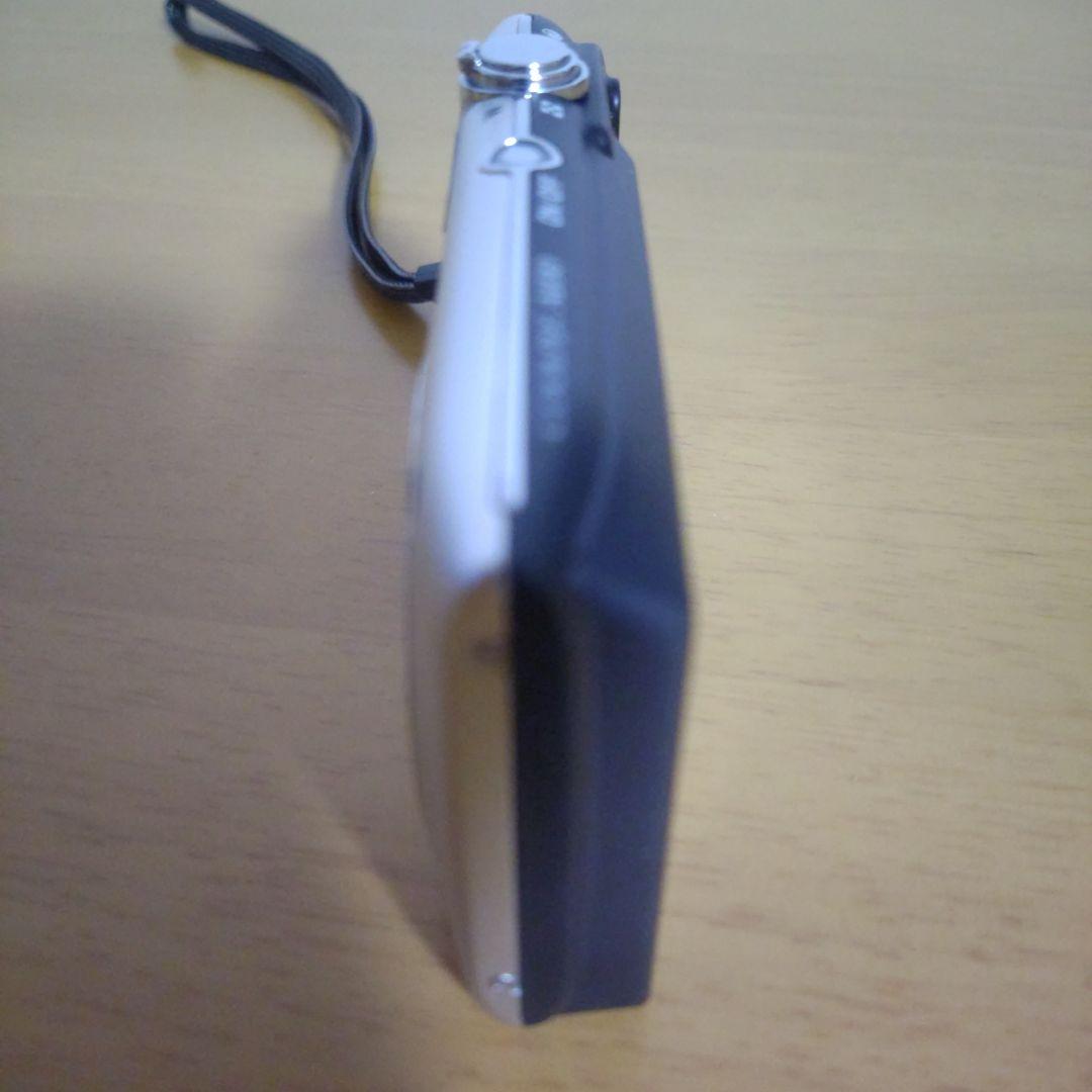 Nikon COOLPIX コンパクトデジタルカメラ シルバー