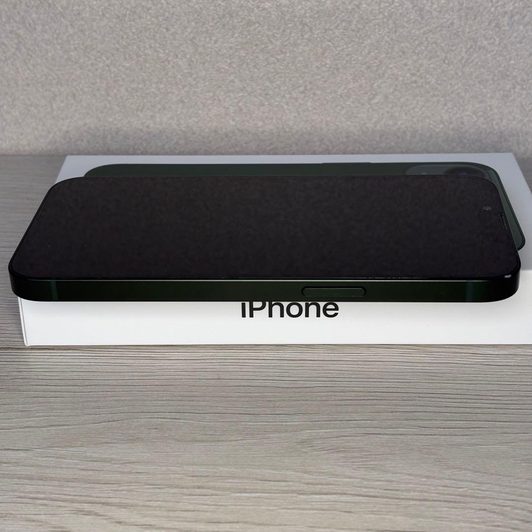 Apple iPhone 13 128GB グリーン