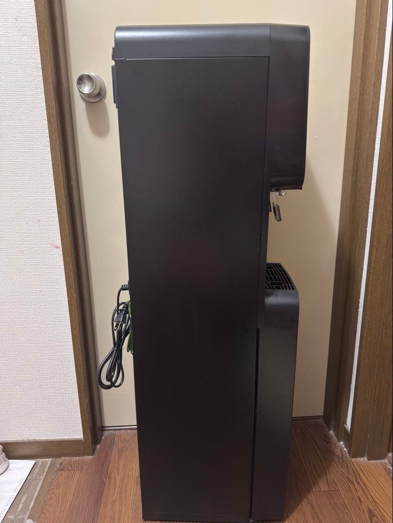 【値下げ】プレミアムウォーター ウォーターサーバー famfit