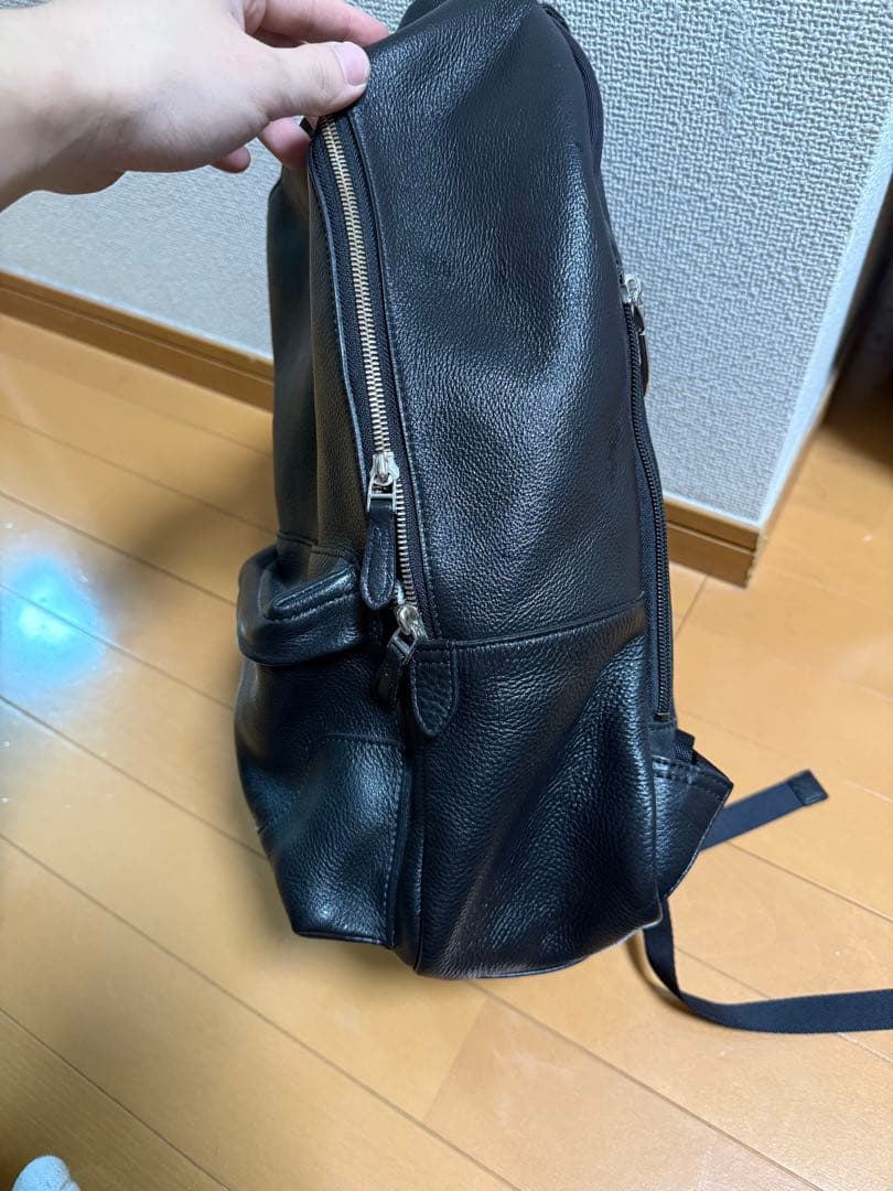 ペッレモルビダ バックパック 黒 レザーリュック