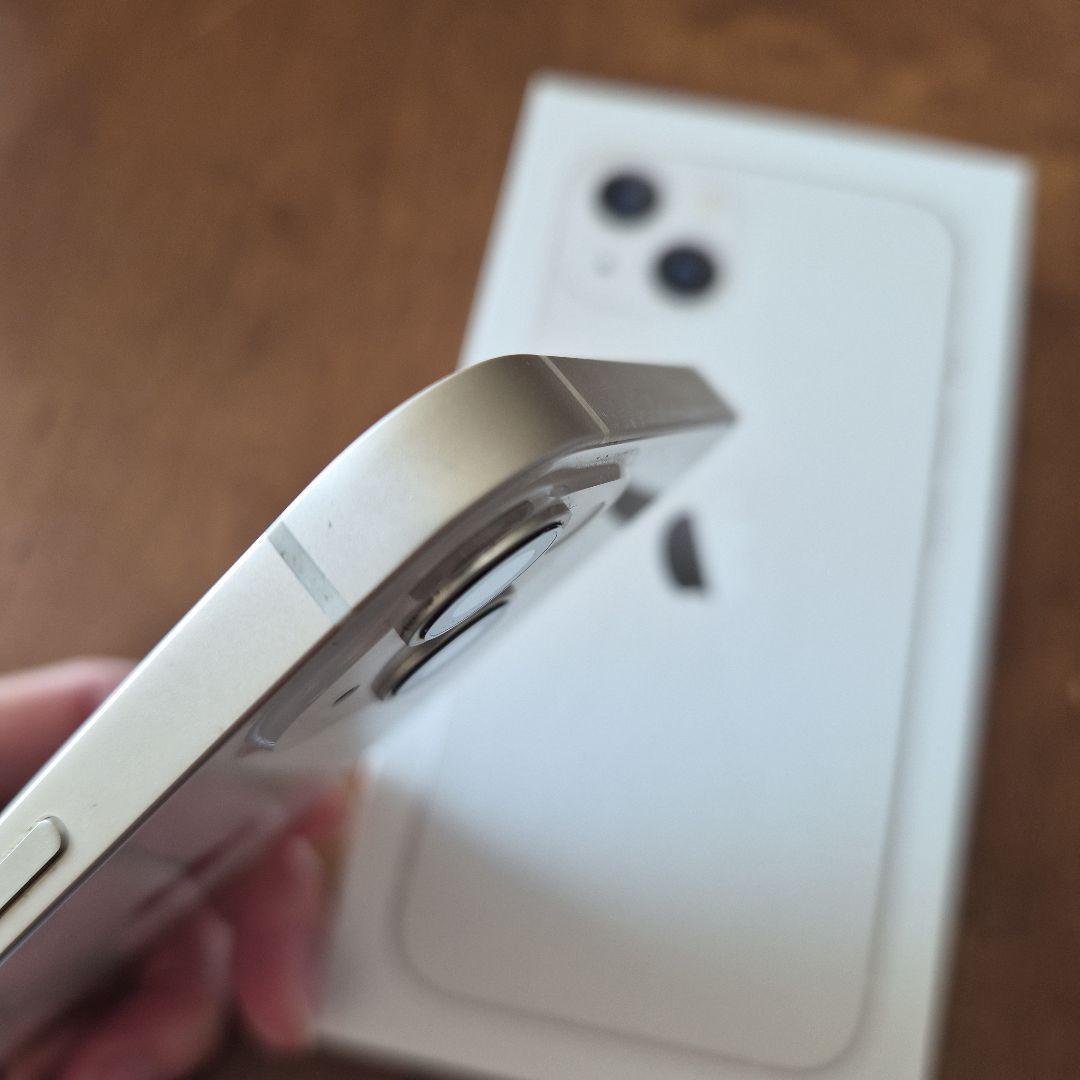 Apple iPhone 13 白 本体